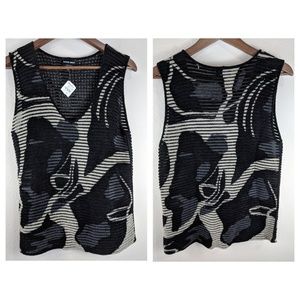 GIORGIO ARMANI NWT Black Label Ribbed Abstract Top